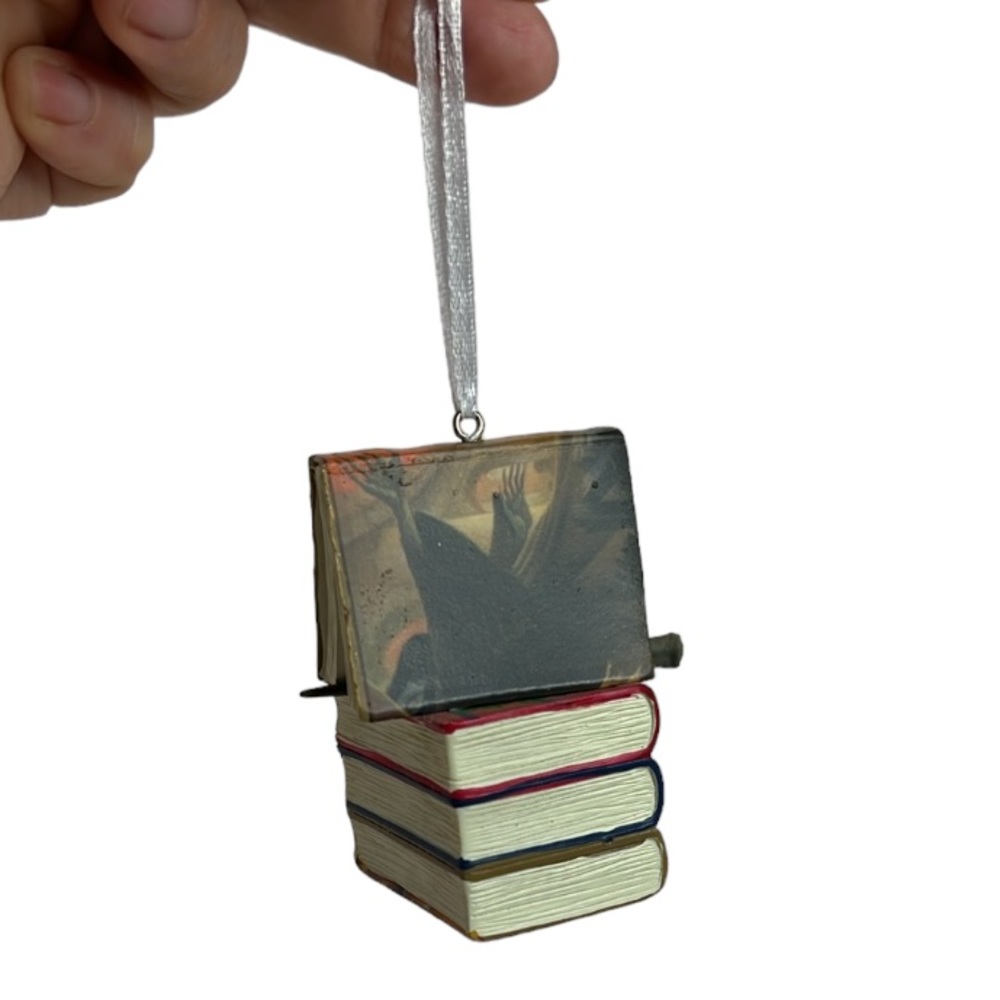 Hallmark Ornament Harry Potter Stacked BOOKS AND WAND Christmas Ornament - Picture 9 of 12